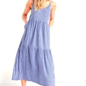 Tiered maxi dress with gingham patter, navy and white